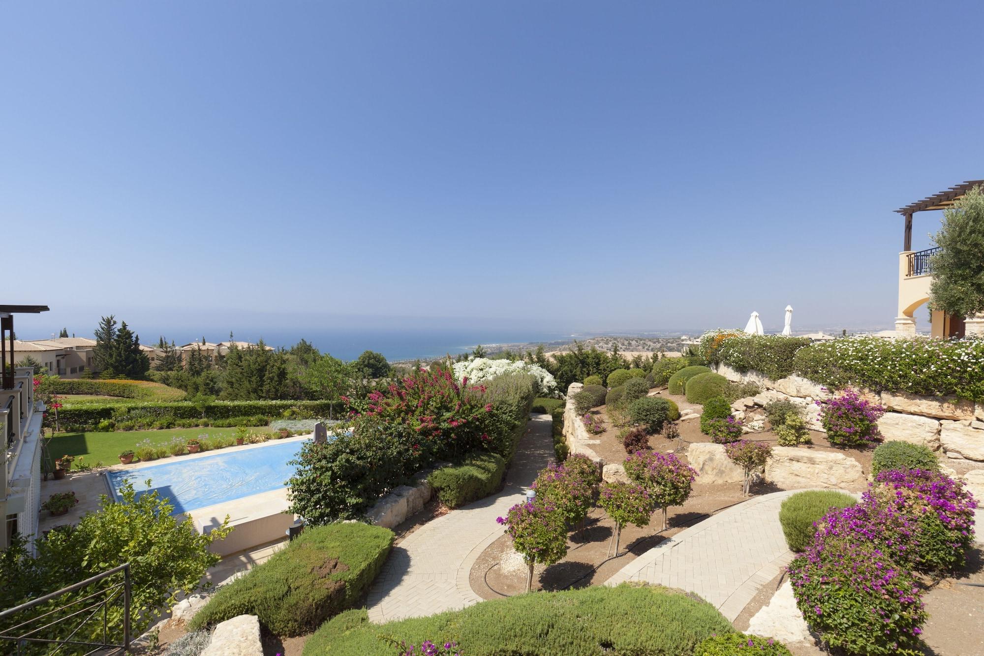 Aphrodite Hills Holiday Residences Esterno foto
